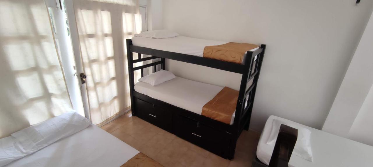 Salguero Guest house