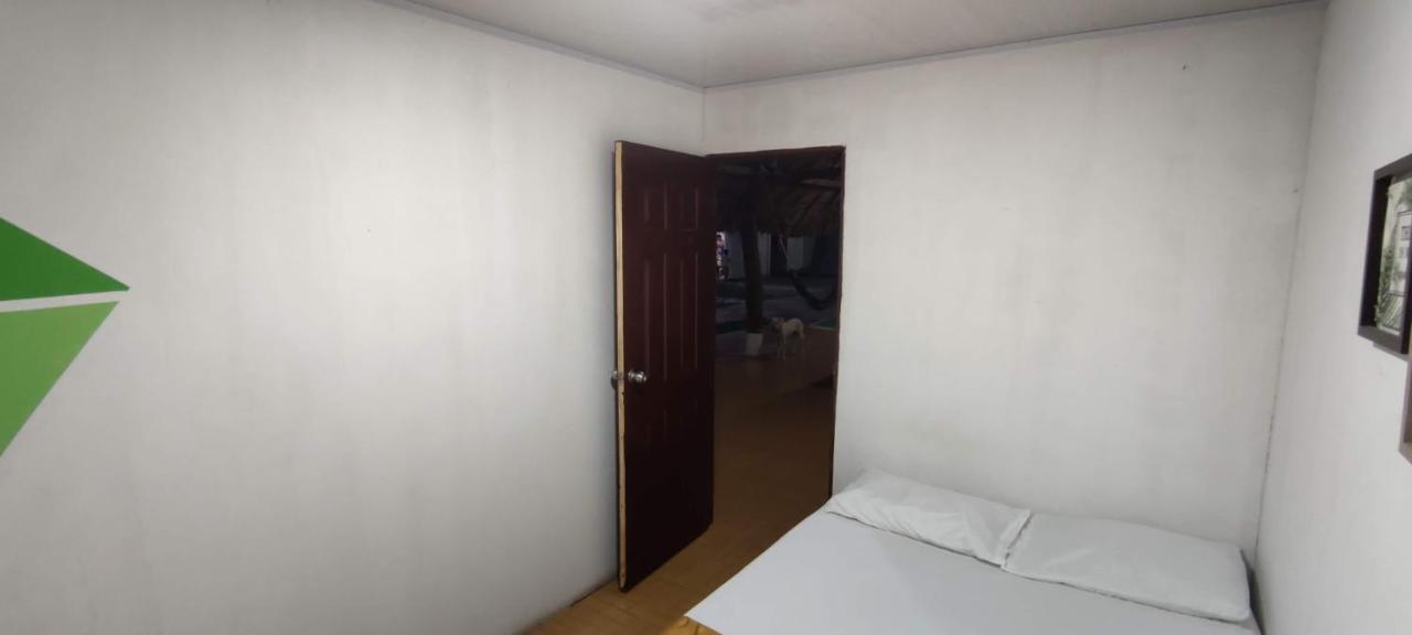 Salguero Guest house *